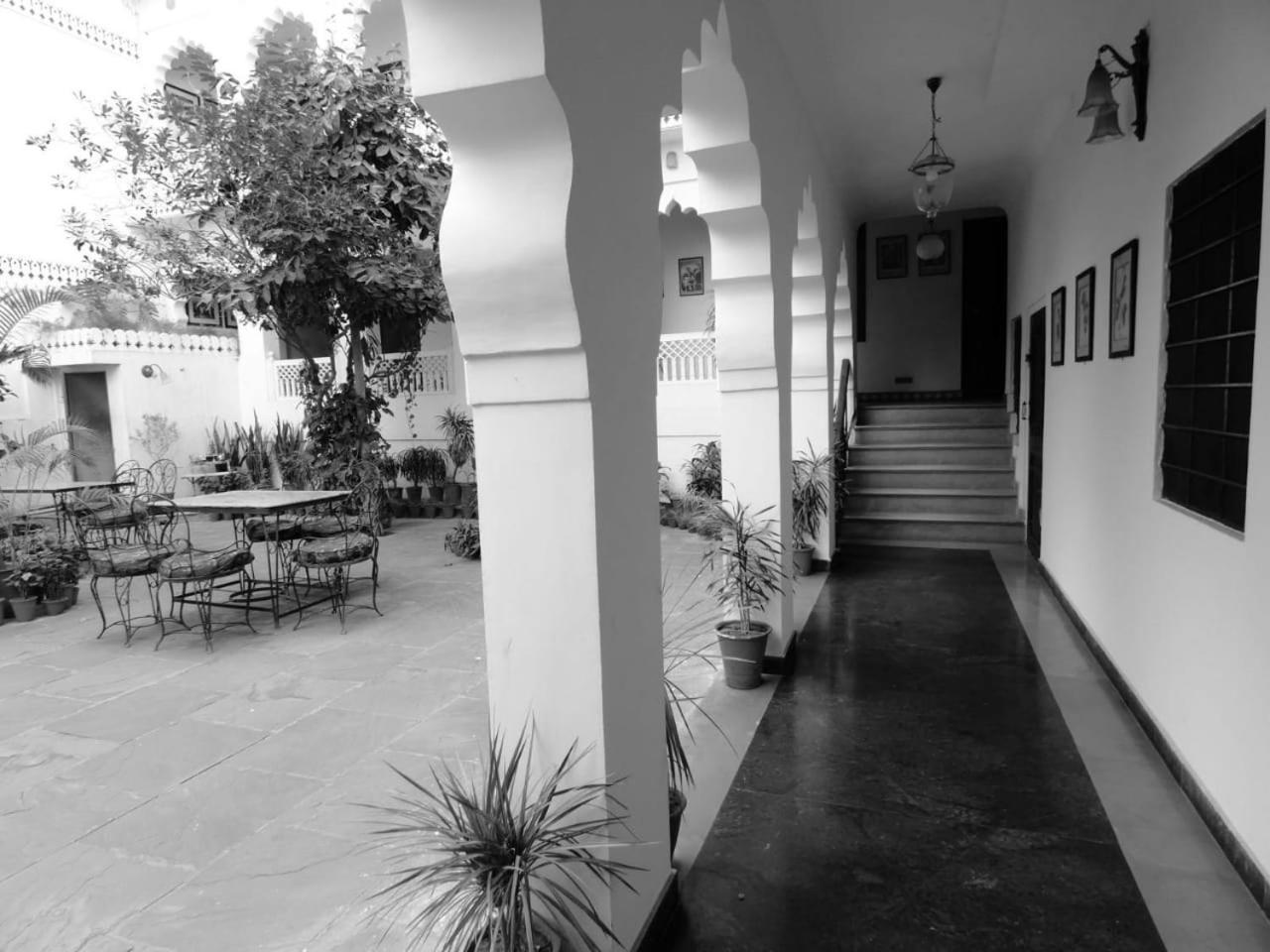 Heritage Khandwa Haveli Jaipur Ngoại thất bức ảnh